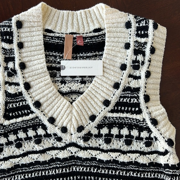 PILCRO ANTHROPOLGIE Black and Cream Knit Sweater Vest Size XS - Picture 7 of 15